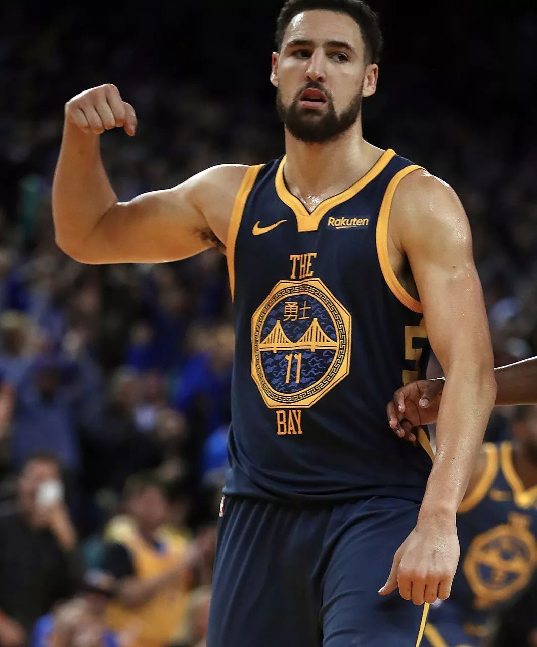 领先后从4 领先后从4